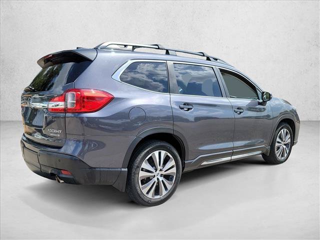 Used 2022 Subaru Ascent Limited w/ Technology Package AWD/4WD image 5