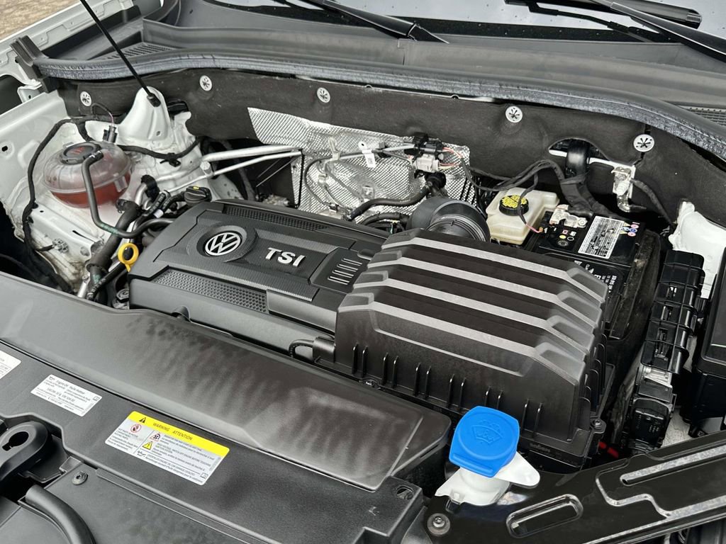 Certified 2023 Volkswagen Atlas Cross Sport SE image 10