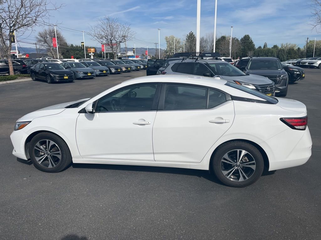 Used 2023 Nissan Sentra SV image 2
