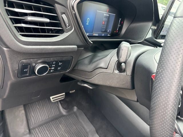 Used 2024 Ford Escape ST-Line w/ Tech Pack #1 AWD/4WD image 22