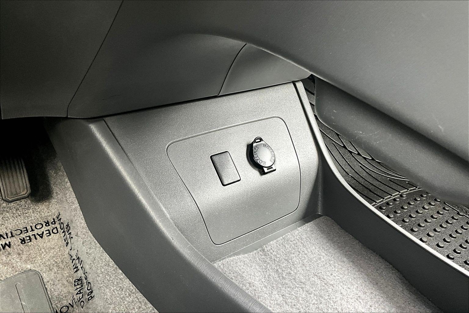 Used 2010 Toyota Prius Two FWD image 22