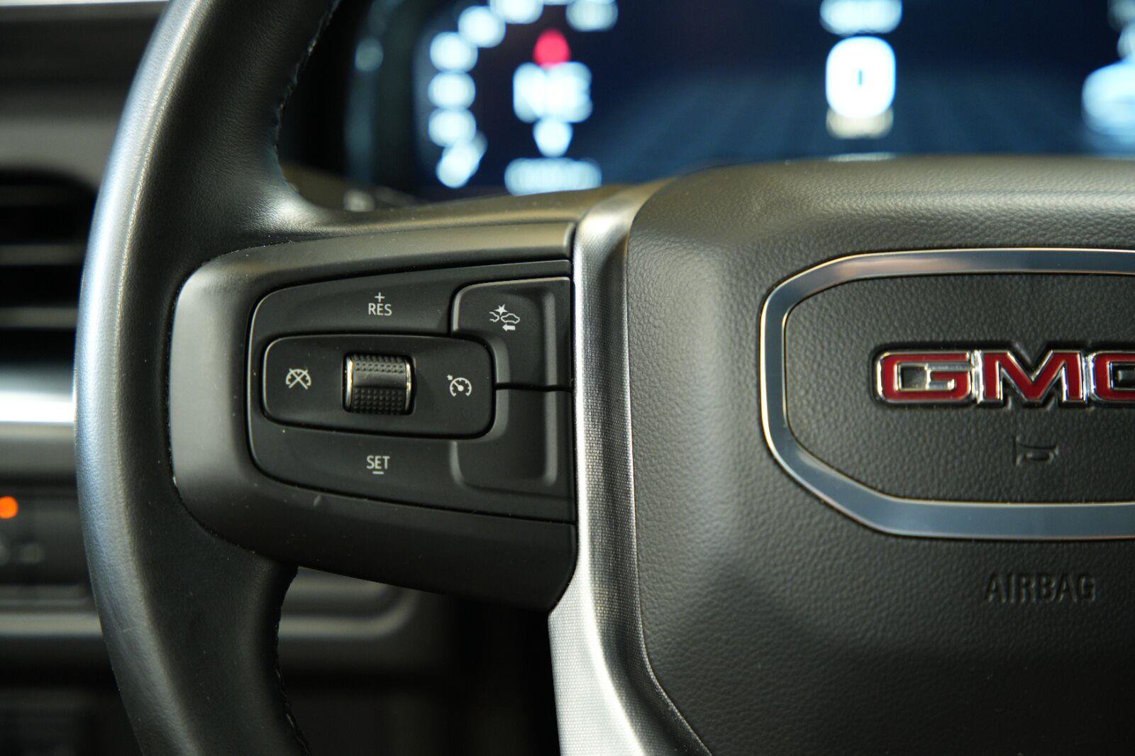 Certified 2024 GMC Yukon SLT AWD/4WD image 45