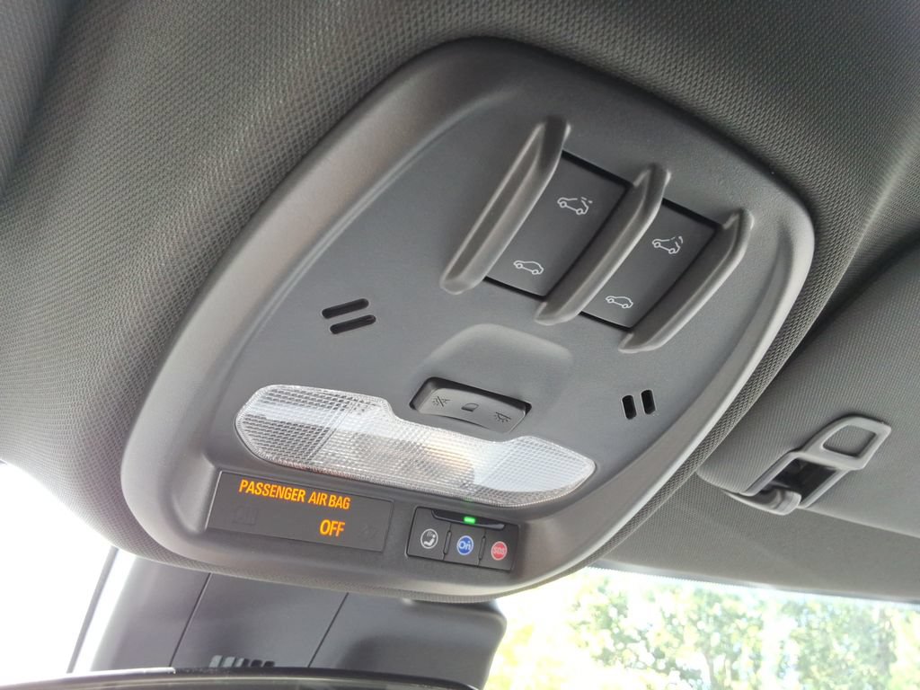 New 2026 Chevrolet Trax RS w/ Sunroof Package FWD image 33
