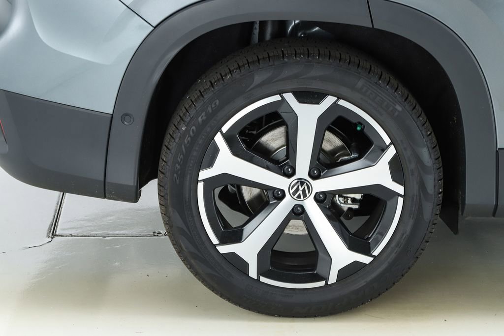 New 2026 Volkswagen Tiguan SE image 51