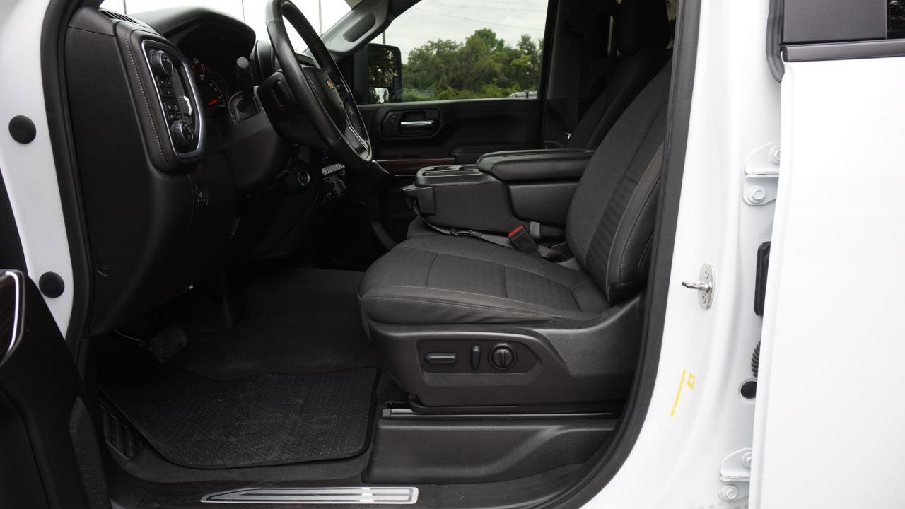 Used 2022 Chevrolet Silverado 2500 LT w/ Convenience Package image 18