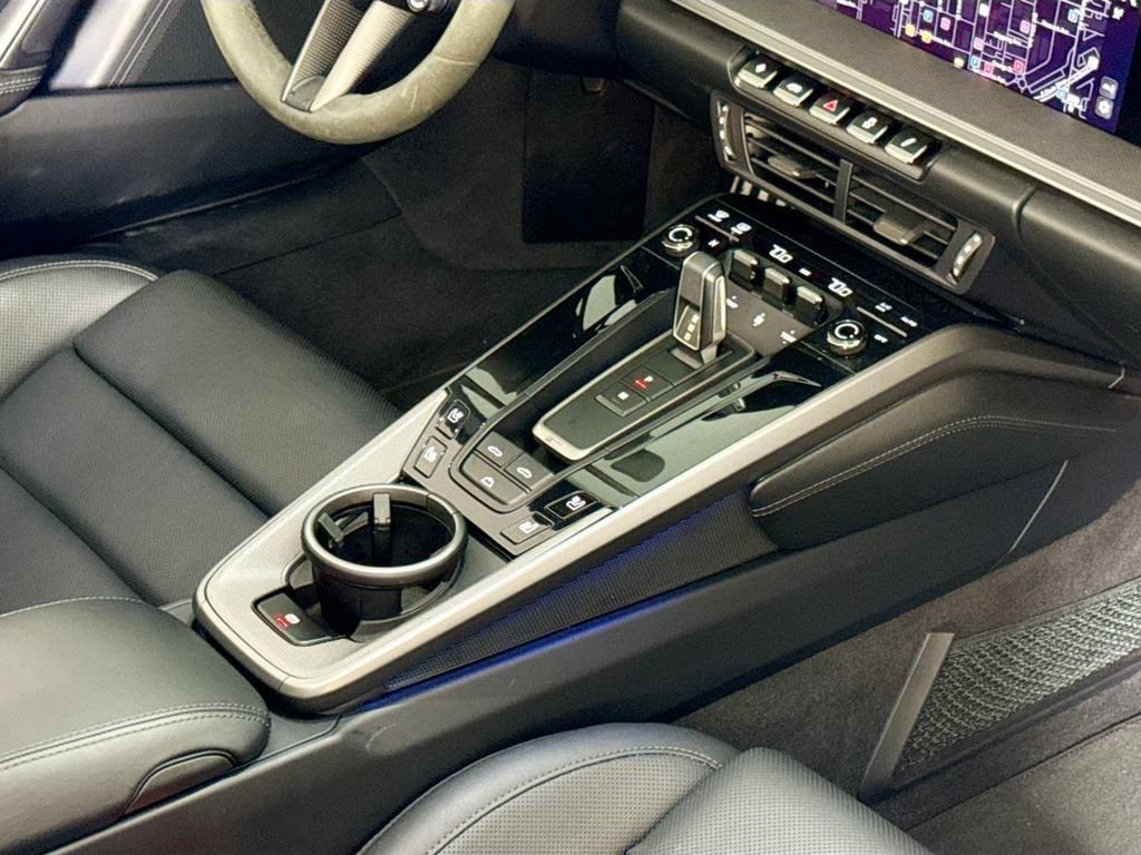 Certified 2025 Porsche 911 Carrera RWD image 22