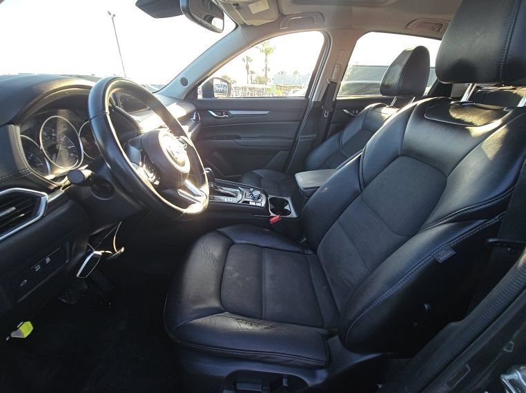 Used 2018 MAZDA CX-5 Touring w/ Preferred Equipment Package AWD/4WD image 5