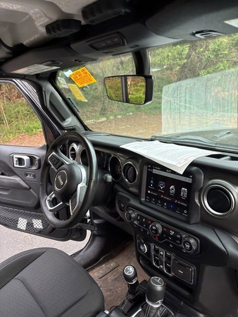 Used 2023 Jeep Gladiator Overland w/ LED Lighting Group image 23