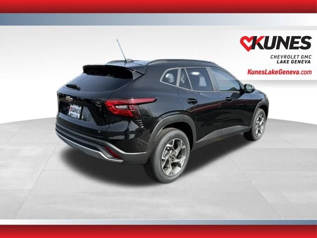 New 2026 Chevrolet Trax LT w/ Driver Confidence Package image 3