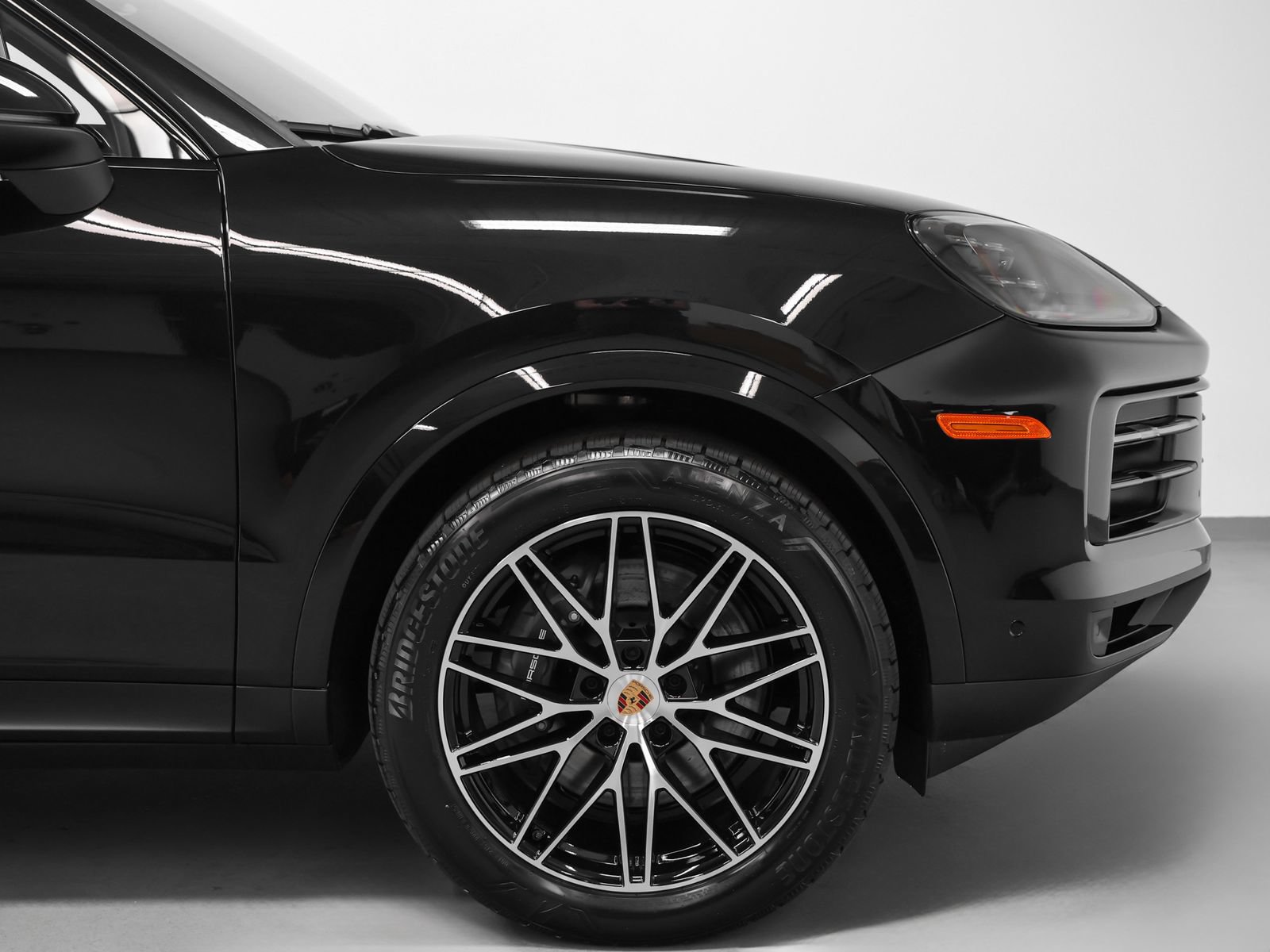 New 2026 Porsche Cayenne AWD/4WD image 14