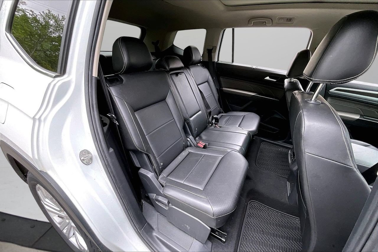 Used 2023 Volkswagen Atlas SE FWD image 24