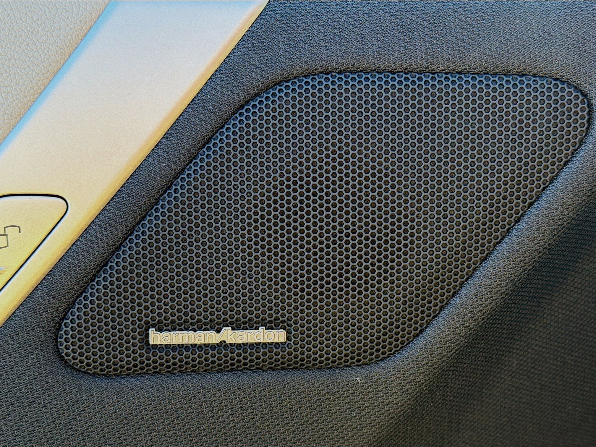 New 2026 BMW iX xDrive60 w/ Premium Package image 24