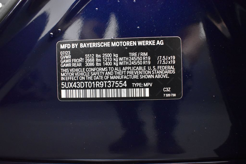 Used 2024 BMW X4 M40i AWD/4WD image 11