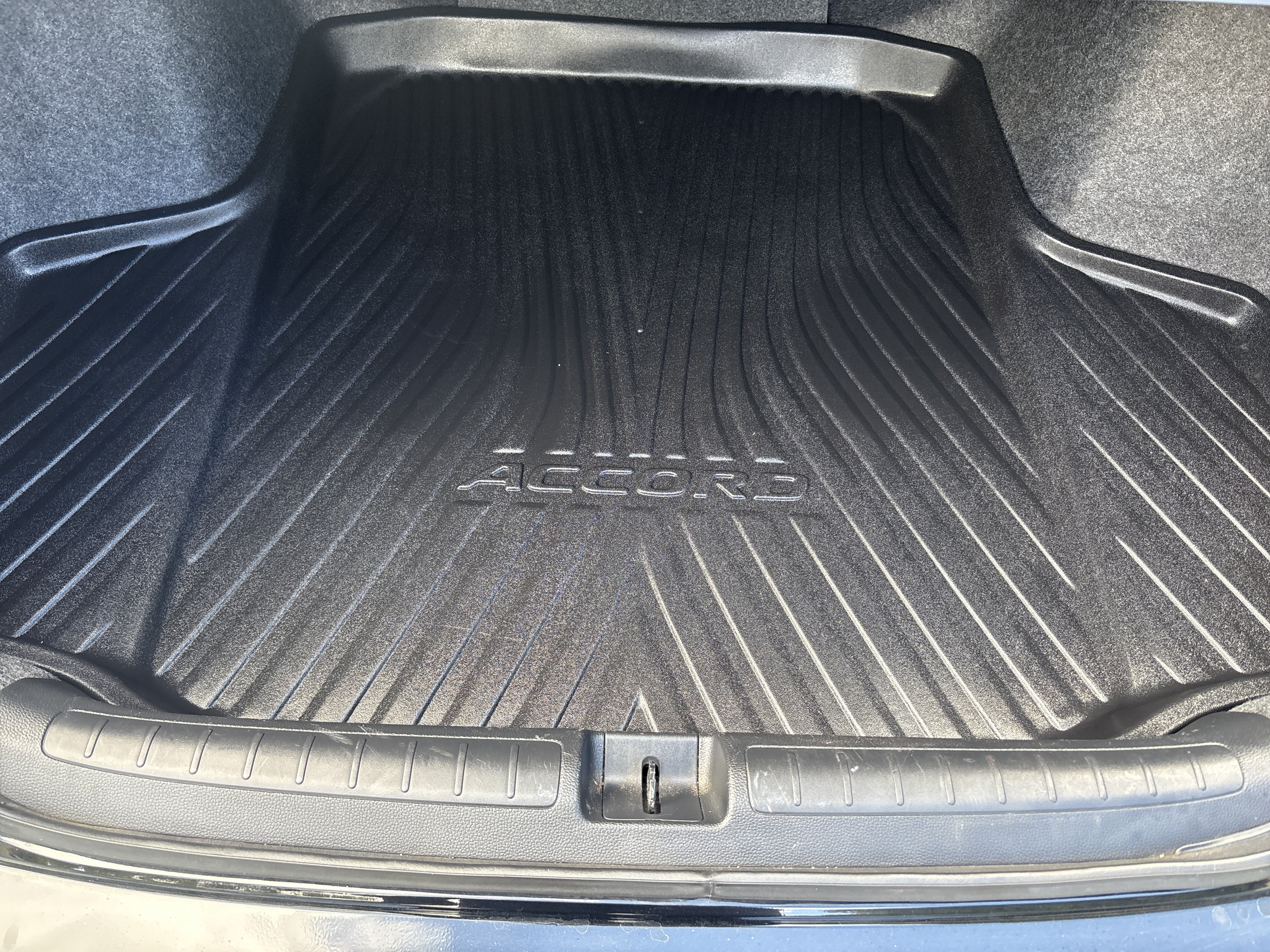 Used 2019 Honda Accord Sport image 22