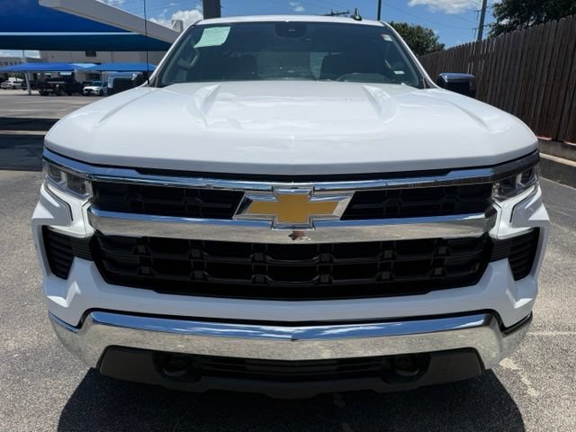 Used 2025 Chevrolet Silverado 1500 LT AWD/4WD image 2