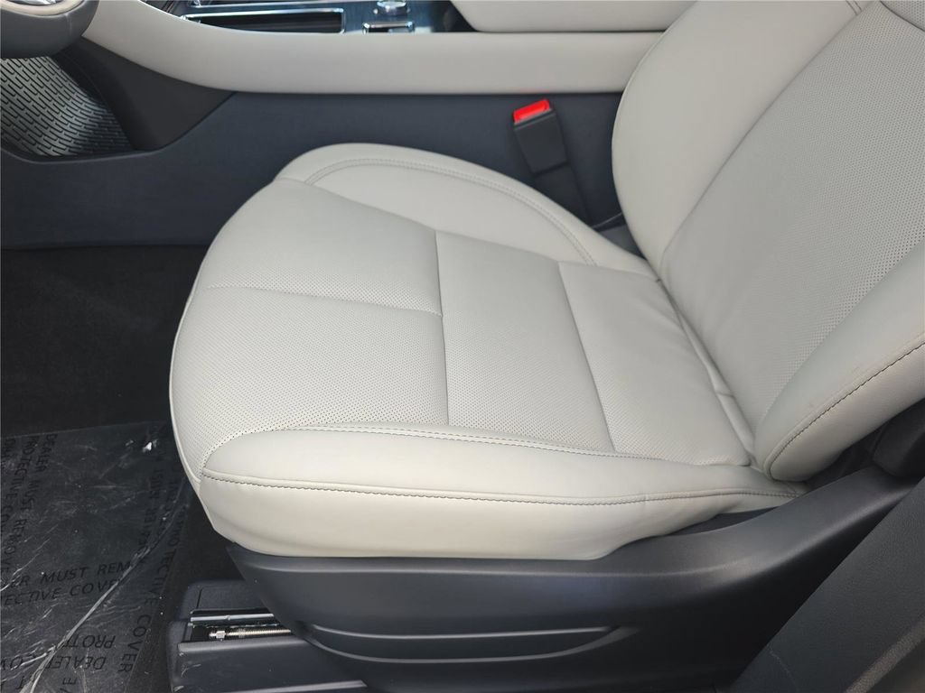 New 2026 Lincoln Aviator 2WD image 16