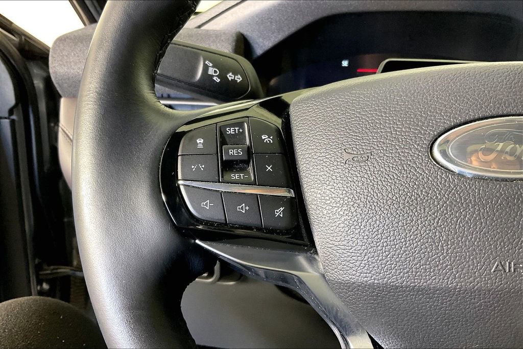 Used 2025 Ford Explorer Platinum w/ LUX Leather Package image 27