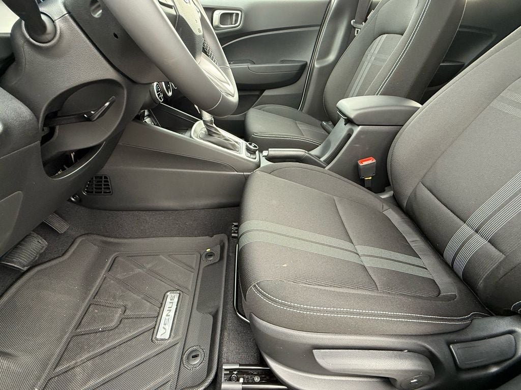 New 2026 Hyundai Venue SEL FWD image 12