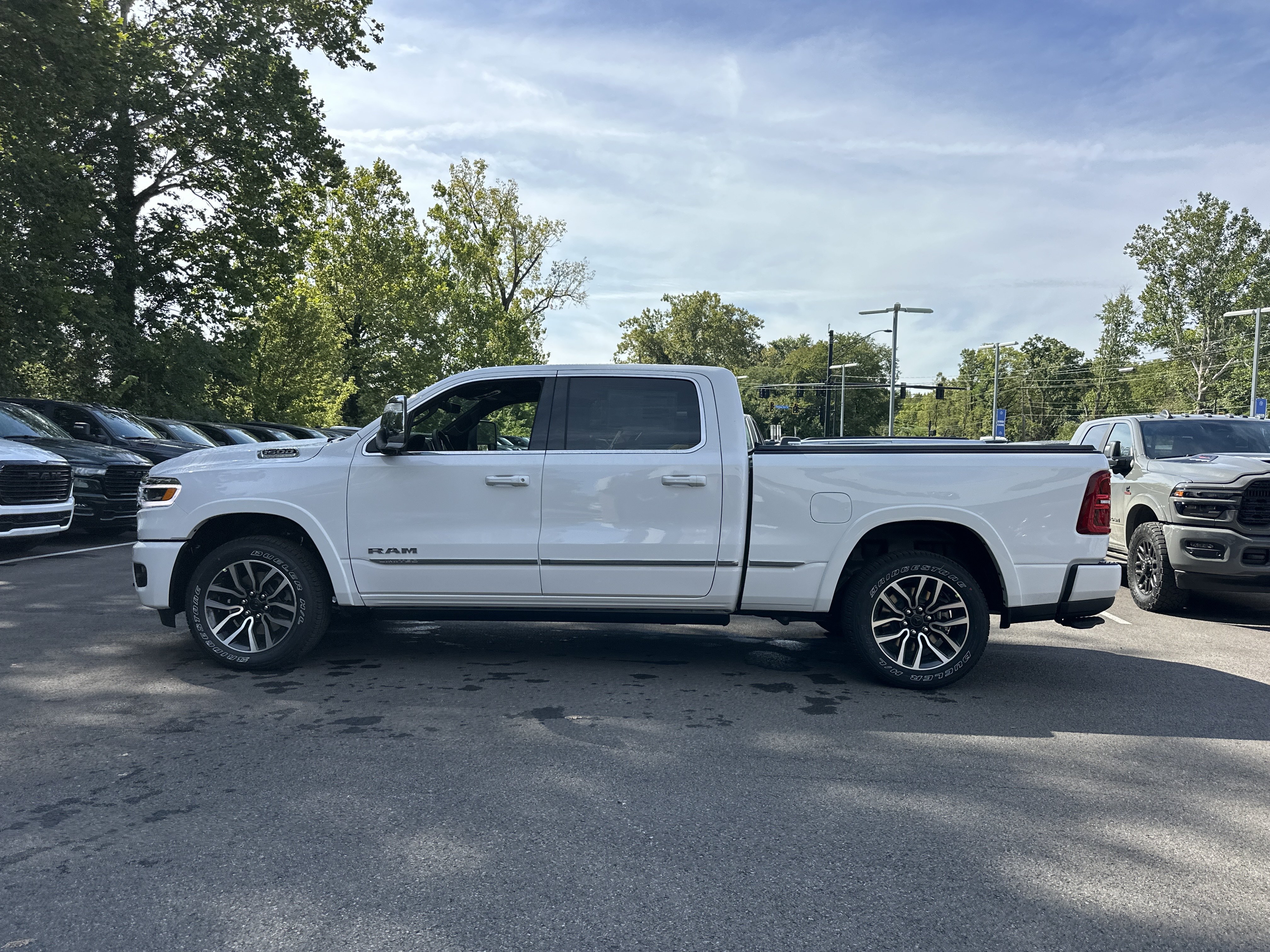 New 2027 RAM 1500 Limited AWD/4WD image 27