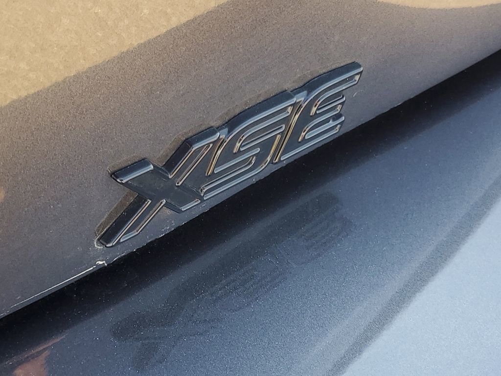 Used 2025 Toyota Corolla XSE image 7