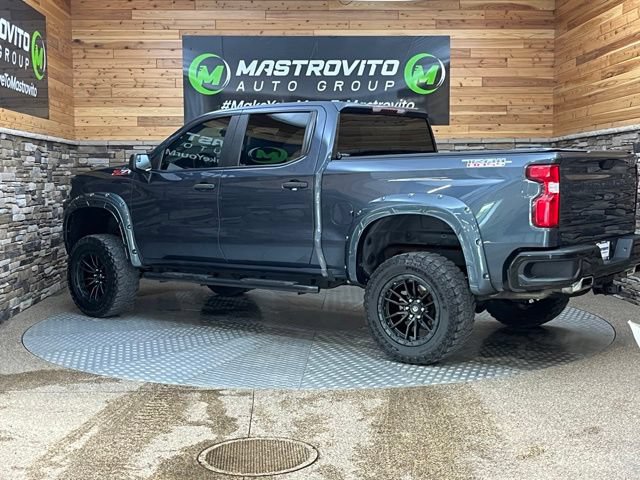 Used 2021 Chevrolet Silverado 1500 Custom Trail Boss w/ LPO, Dark Essentials Package AWD/4WD image 9