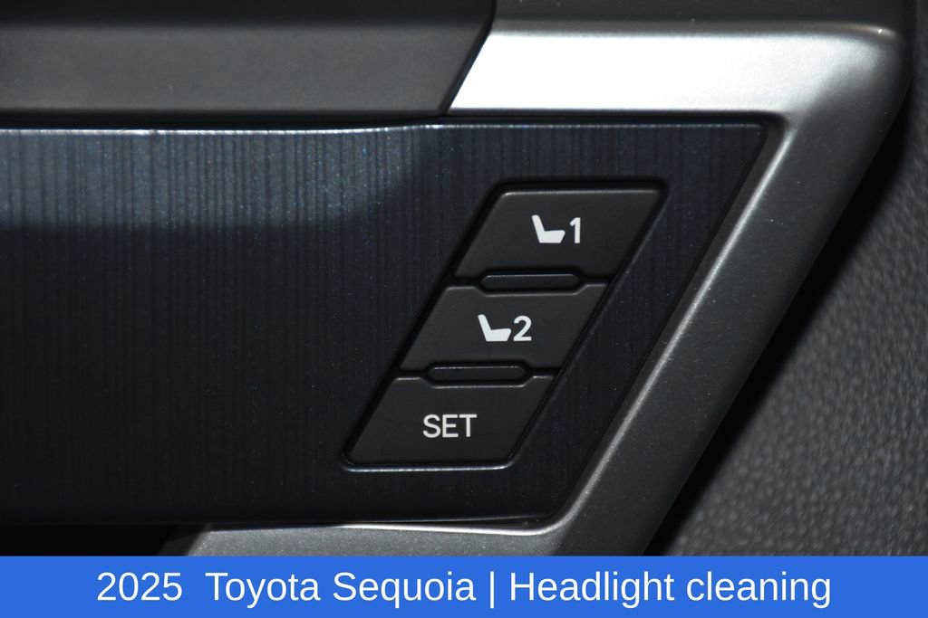 Used 2025 Toyota Sequoia Platinum AWD/4WD image 20