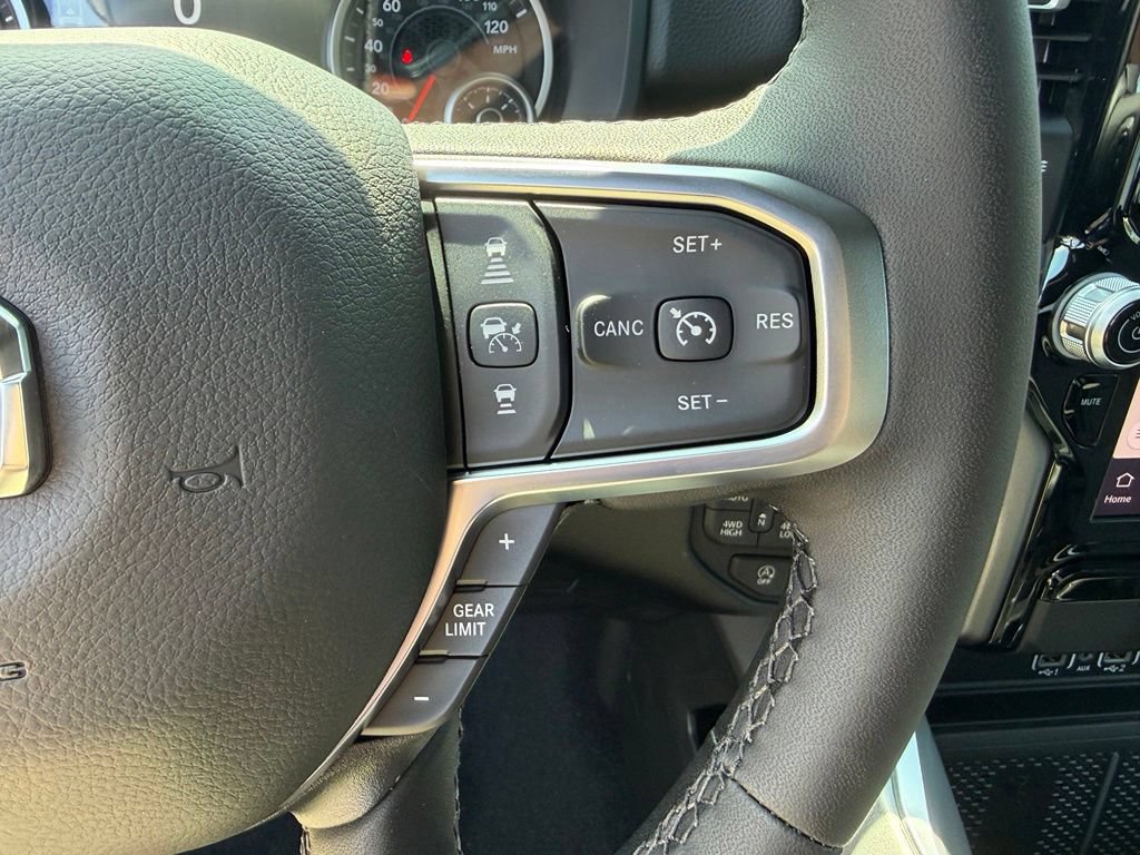 New 2026 RAM 1500 Big Horn AWD/4WD image 17