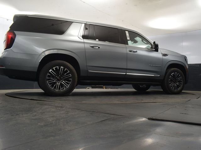 Used 2025 GMC Yukon XL Elevation image 47