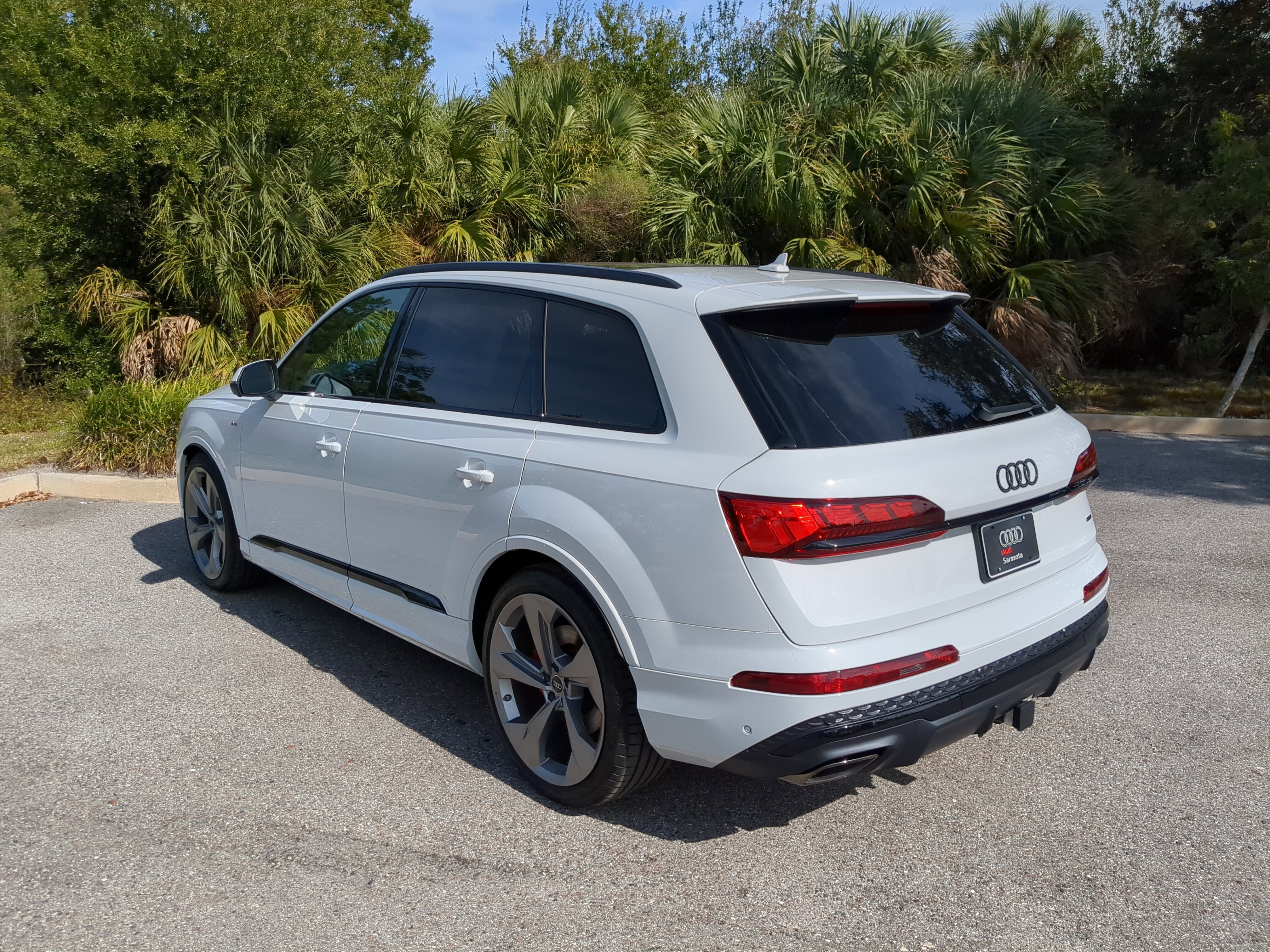 New 2026 Audi Q7 3.0T Prestige image 6