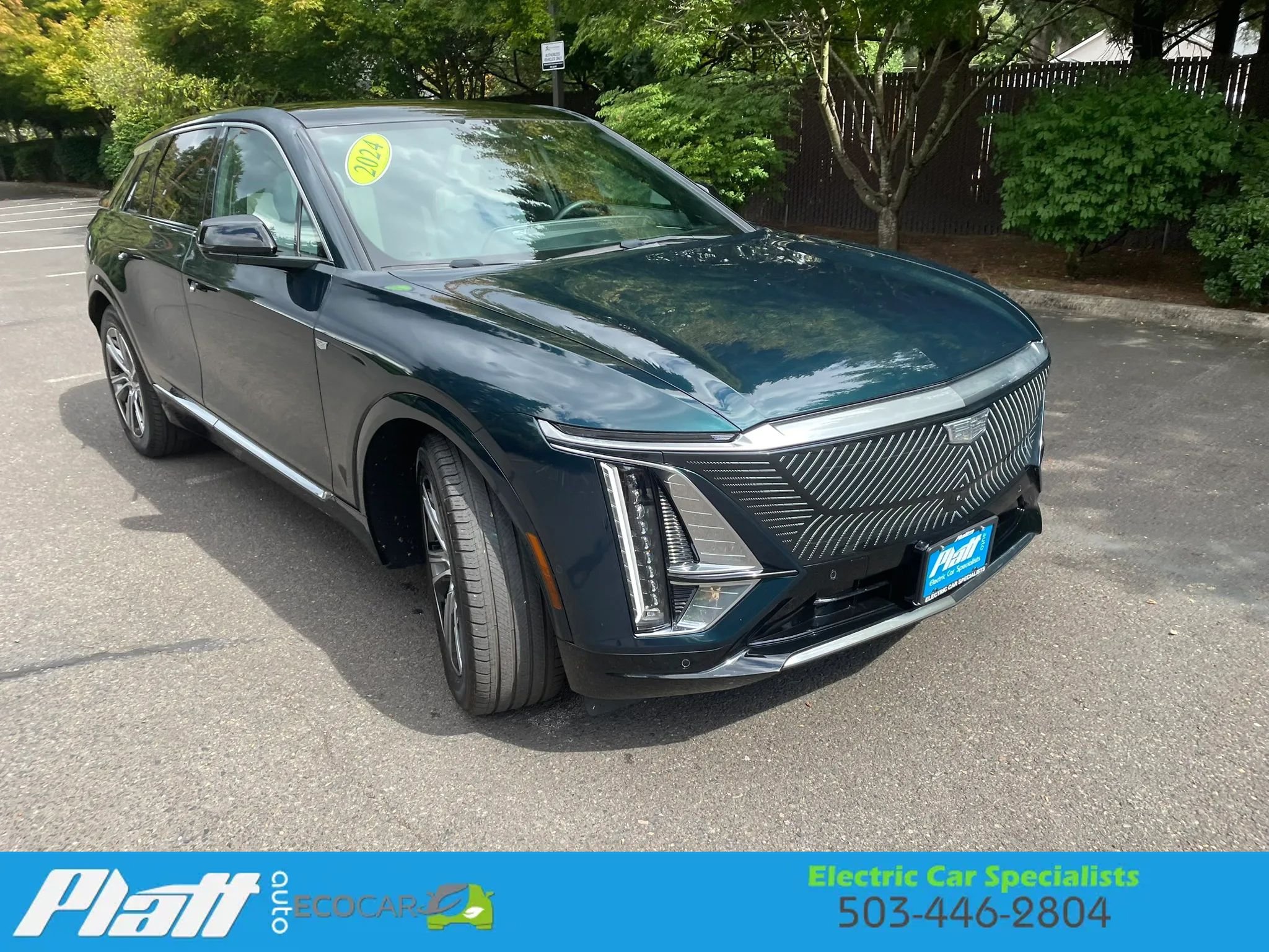 Used 2024 Cadillac Lyriq Luxury AWD/4WD image 16
