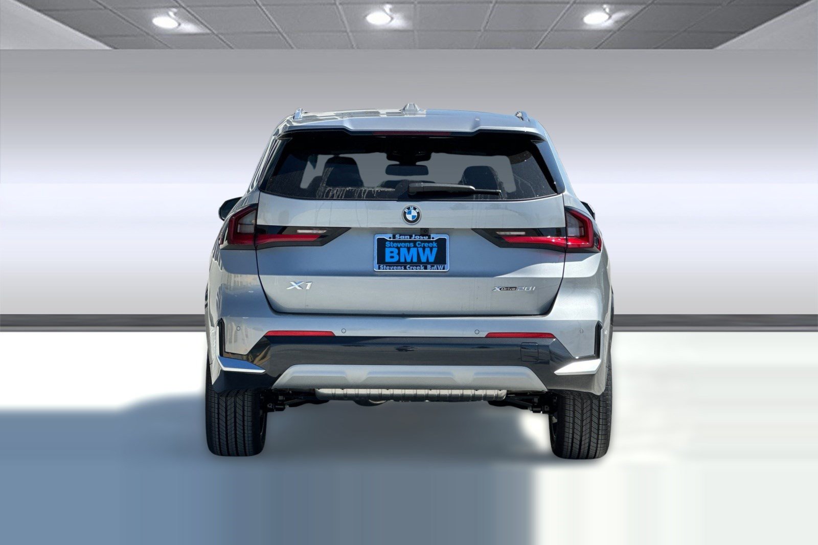 New 2026 BMW X1 xDrive28i w/ Technology Package AWD/4WD image 10