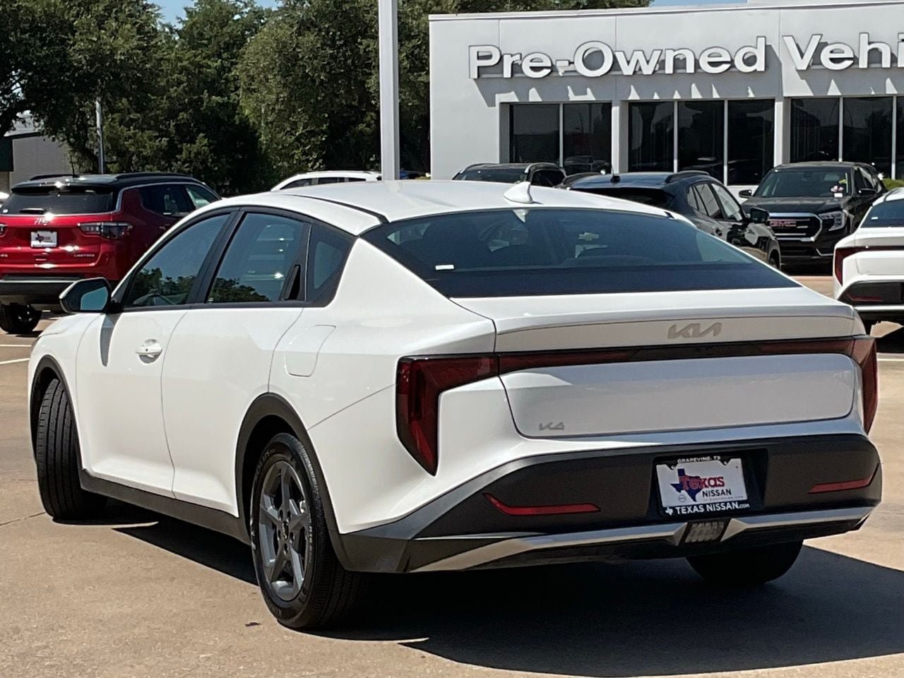 Used 2025 Kia K4 FWD image 6