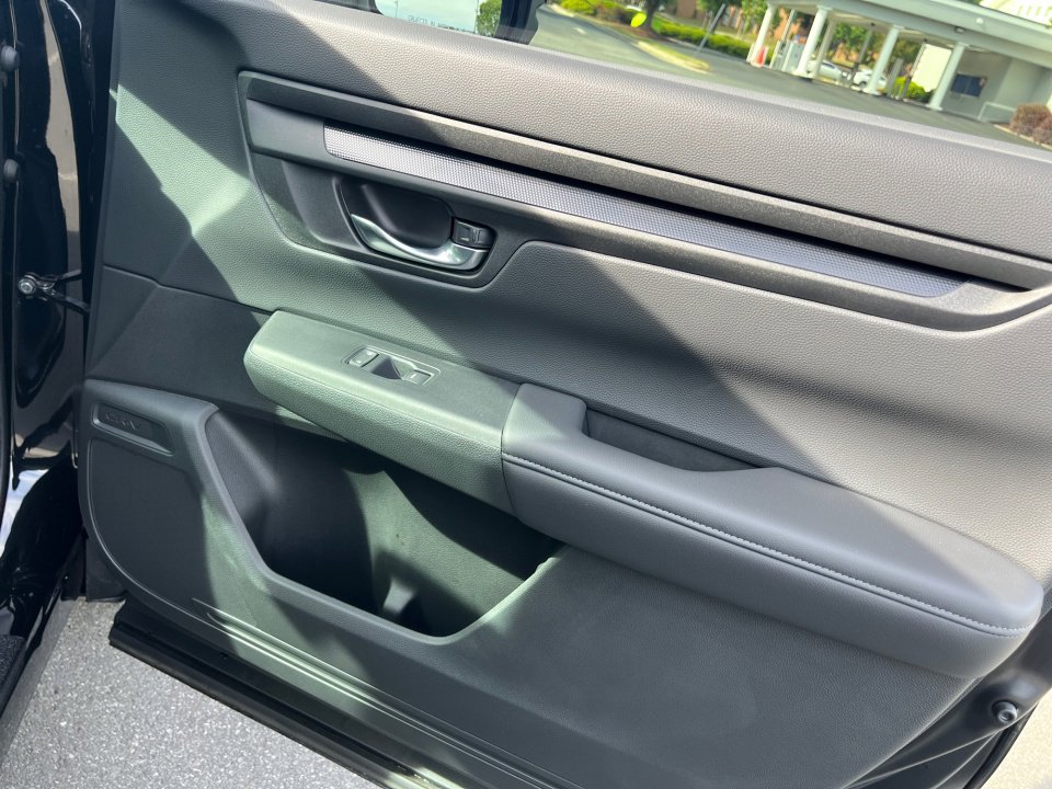 Certified 2026 Honda CR-V EX image 31