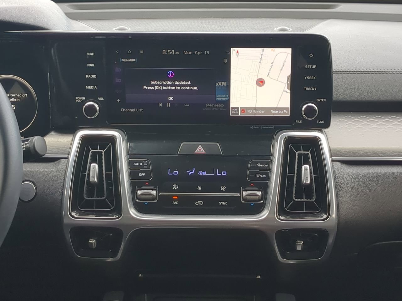 Used 2023 Kia Sorento SX image 16