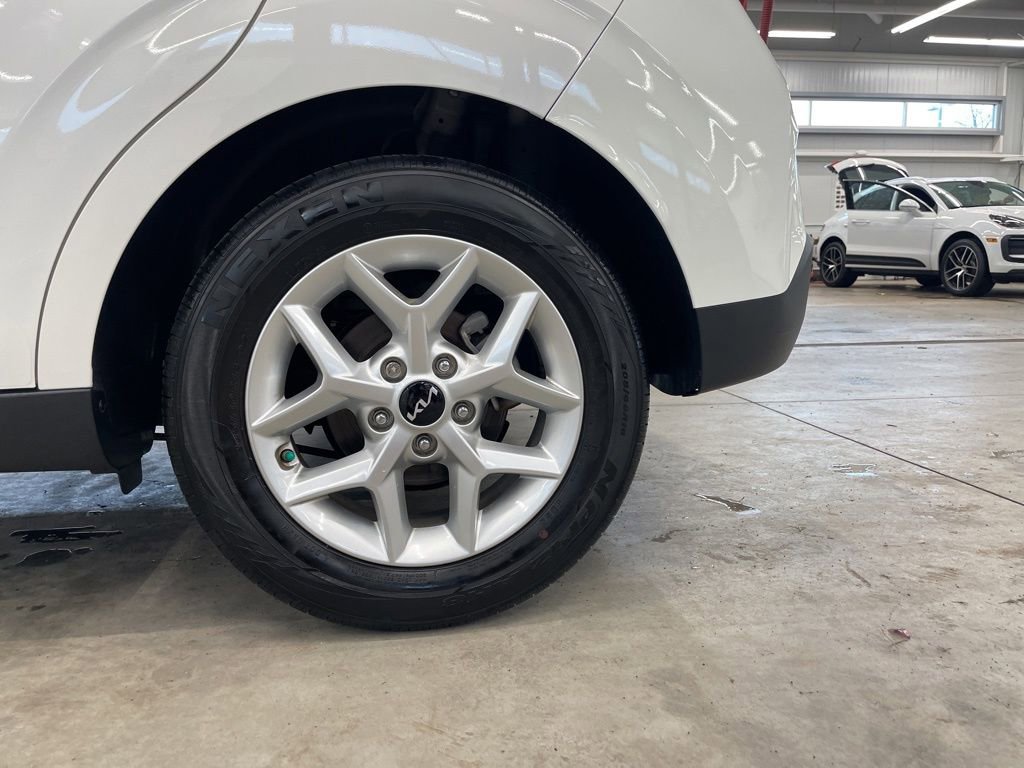 Certified 2023 Kia Soul S image 29