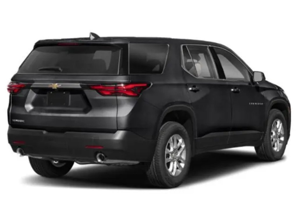 Used 2023 Chevrolet Traverse LT w/ LT Premium Package AWD/4WD image 4