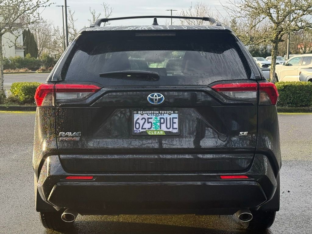 Used 2024 Toyota RAV4 SE image 4