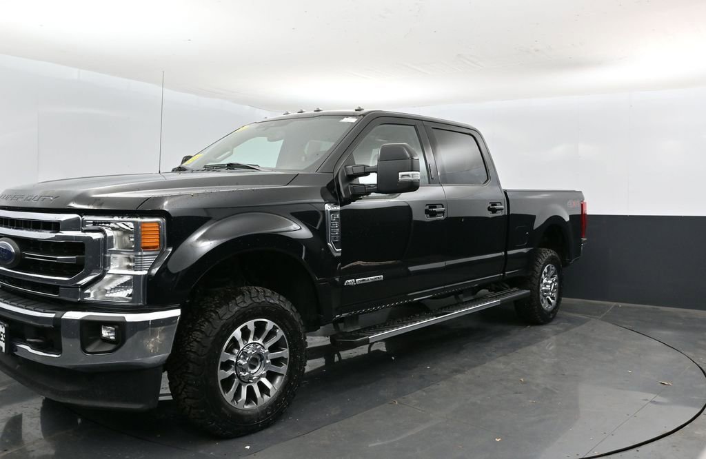 Certified 2020 Ford F350 Lariat w/ Lariat Value Package image 6