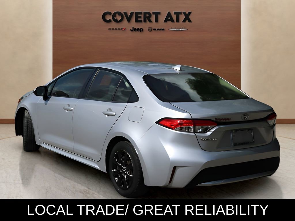 Used 2020 Toyota Corolla LE FWD image 3