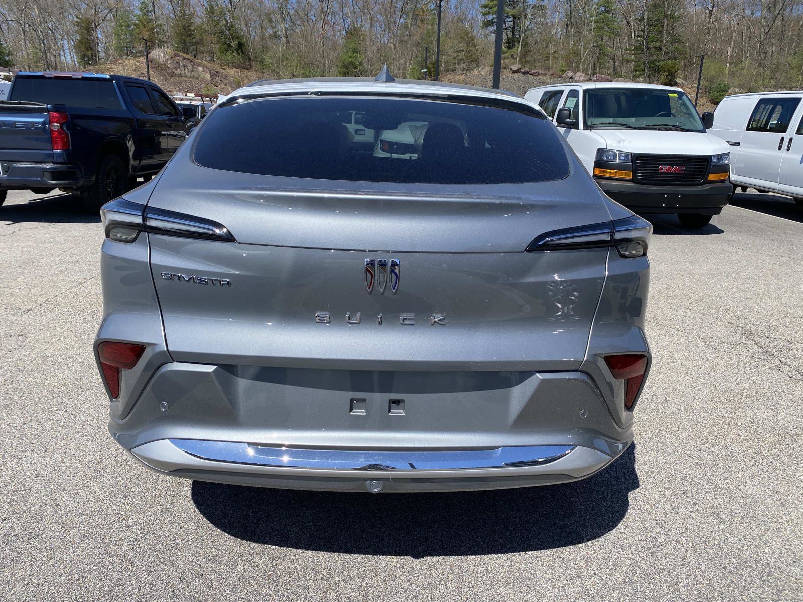New 2026 Buick Envista Avenir FWD image 5