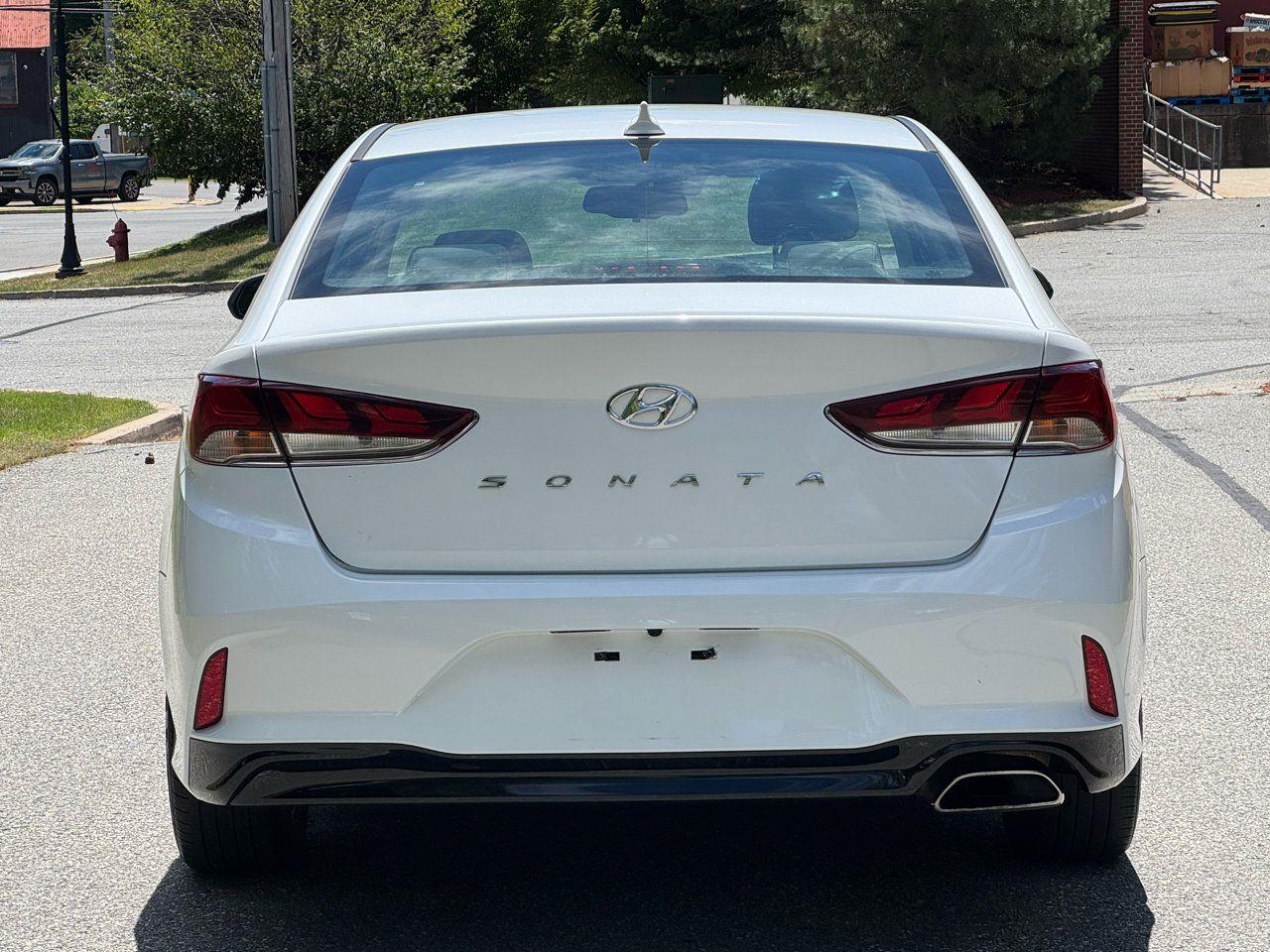Used 2018 Hyundai Sonata SEL w/ Tech Package 04 image 5