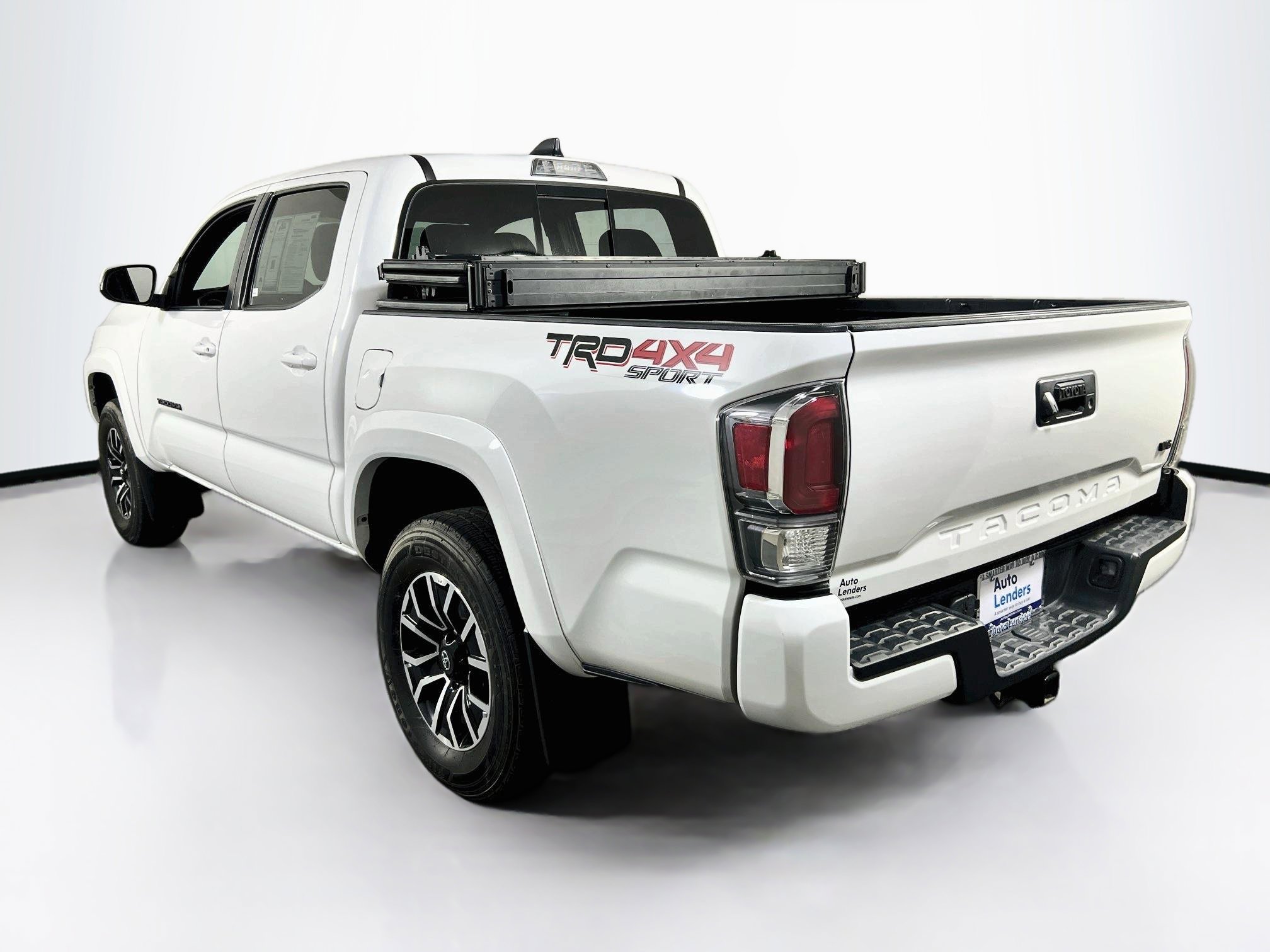 Used 2023 Toyota Tacoma TRD Sport AWD/4WD image 7