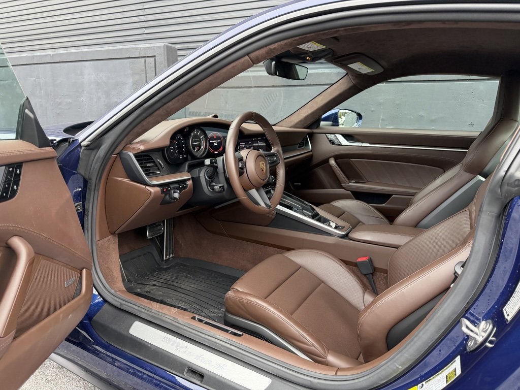 Certified 2021 Porsche 911 Turbo image 4