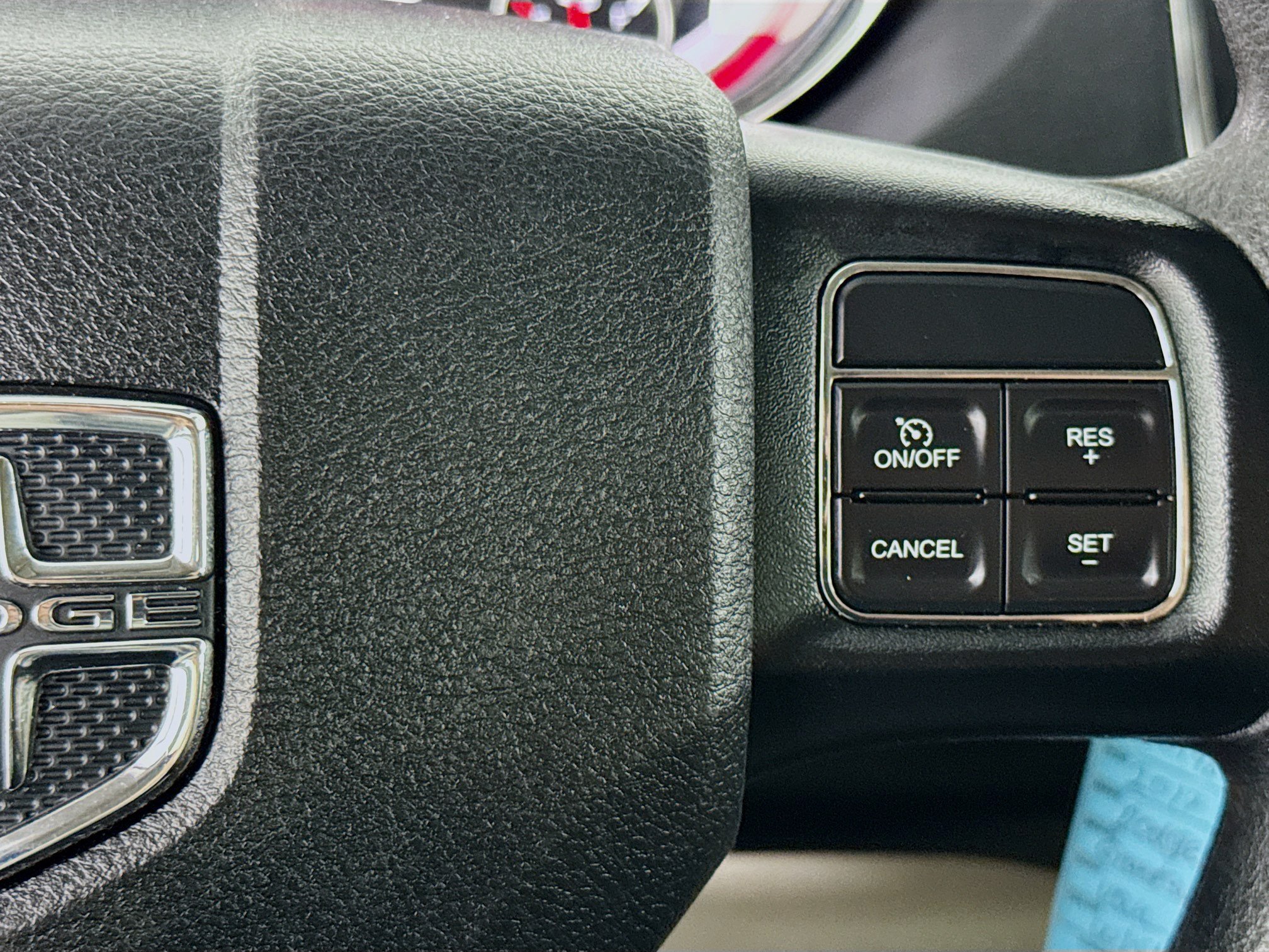 Used 2017 Dodge Grand Caravan SE FWD image 13