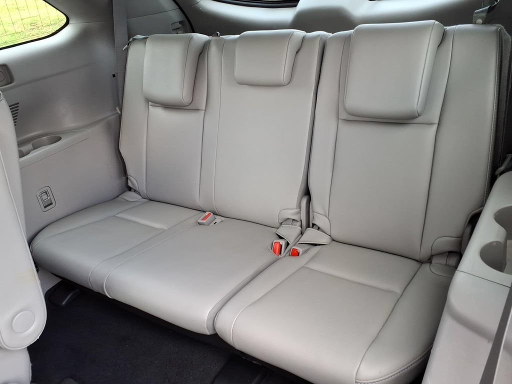 Certified 2019 Toyota Highlander XLE AWD/4WD image 5