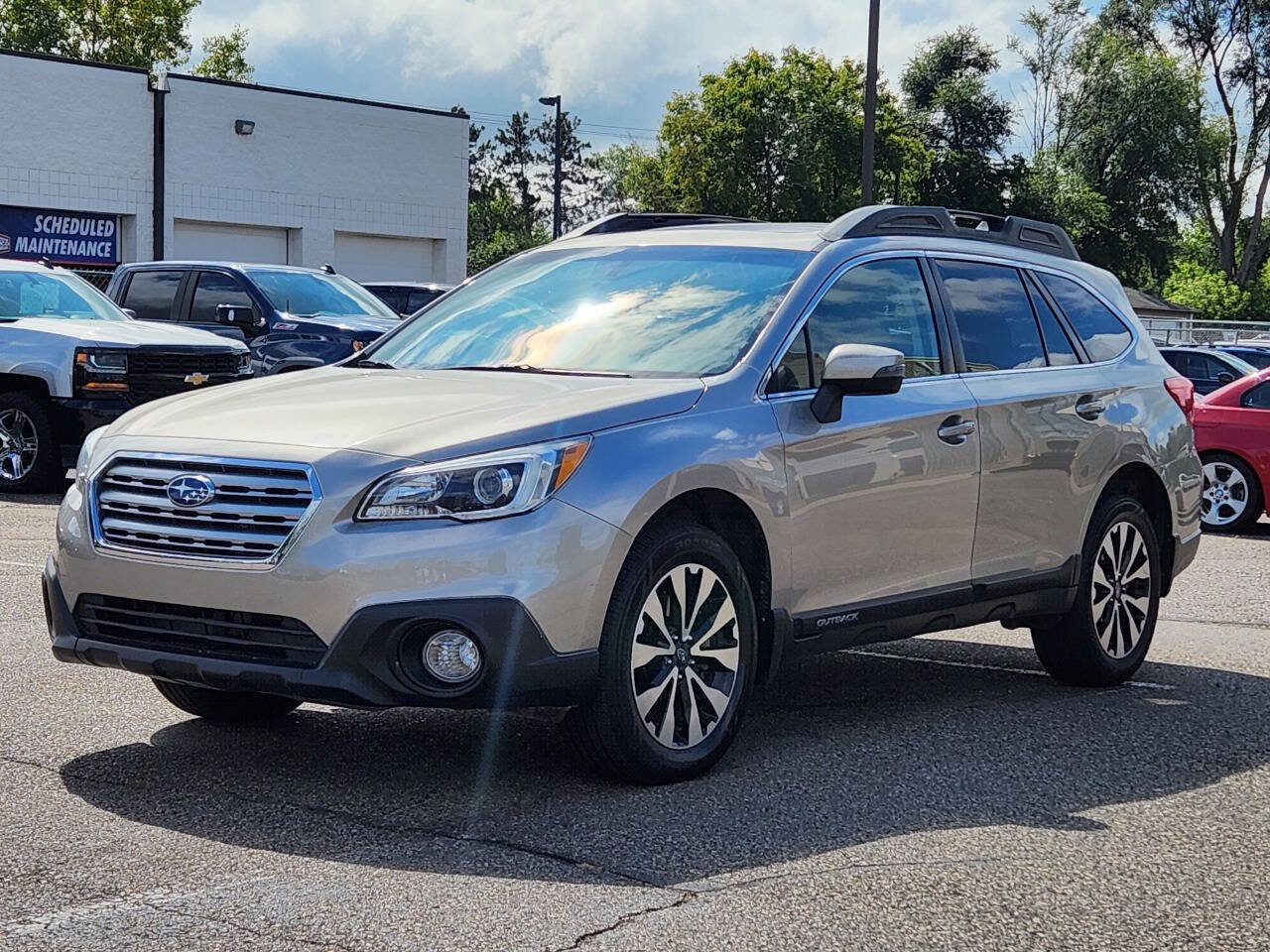 Used 2017 Subaru Outback 3.6R Limited image 6