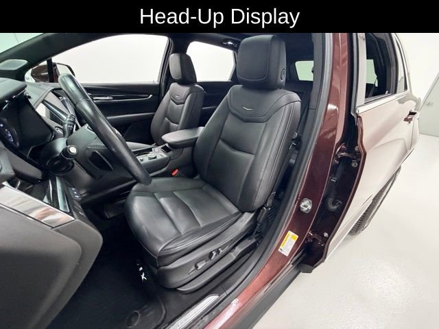 Certified 2022 Cadillac XT5 Premium Luxury w/ Technology Package AWD/4WD image 10
