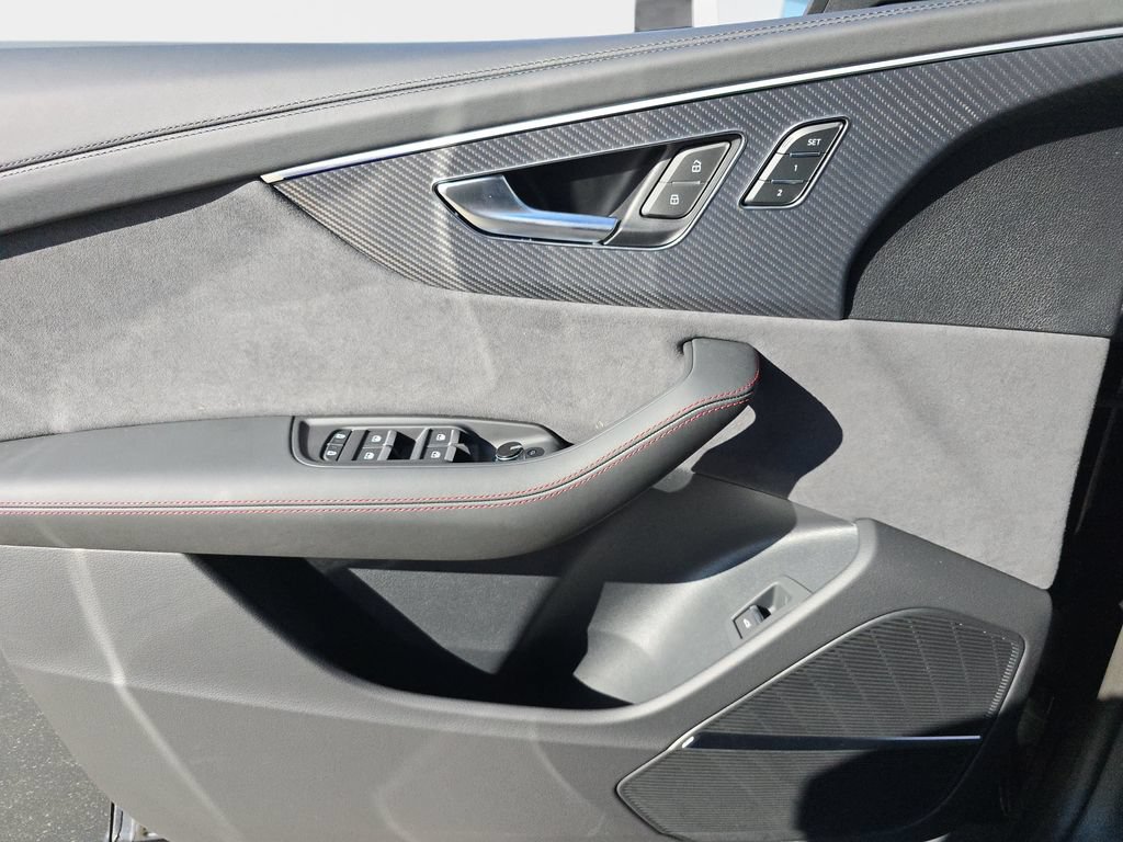 New 2026 Audi SQ8 Prestige AWD/4WD image 18