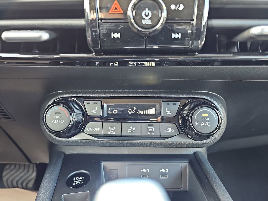 New 2026 Nissan Kicks SV w/ Charging Package FWD image 27