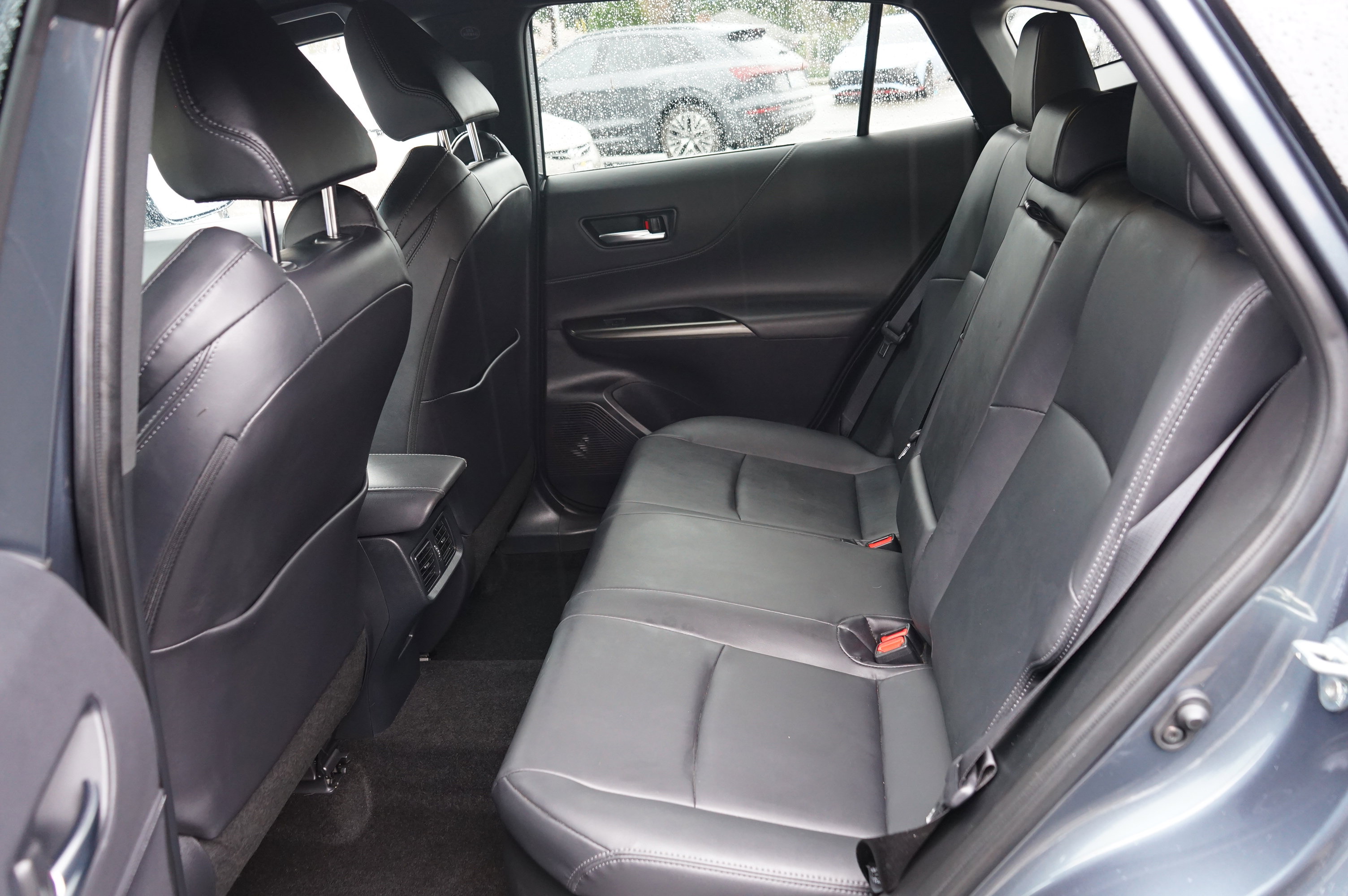 Used 2024 Toyota Venza XLE AWD/4WD image 19